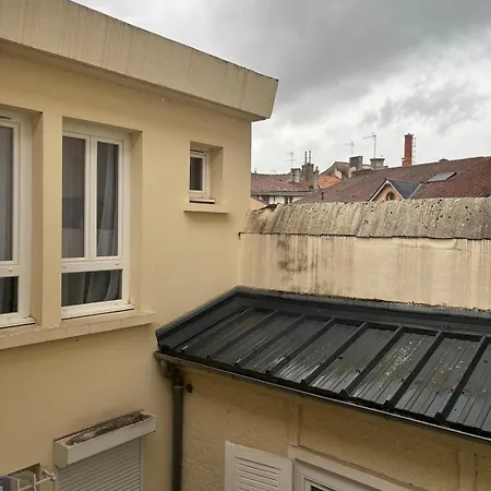 L'olivier - Cozy Au Centre De Apartamento Poitiers